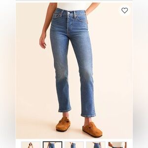 Levi’s Wedgie Straight Sz 26